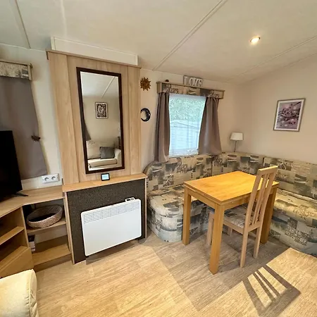 キャンプ場 Avec Piscine Et Deux *