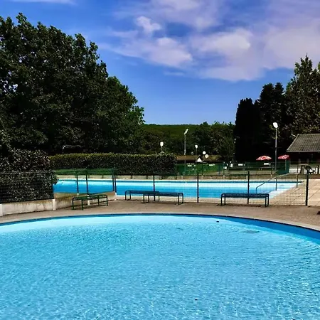 Avec Piscine Et Deux