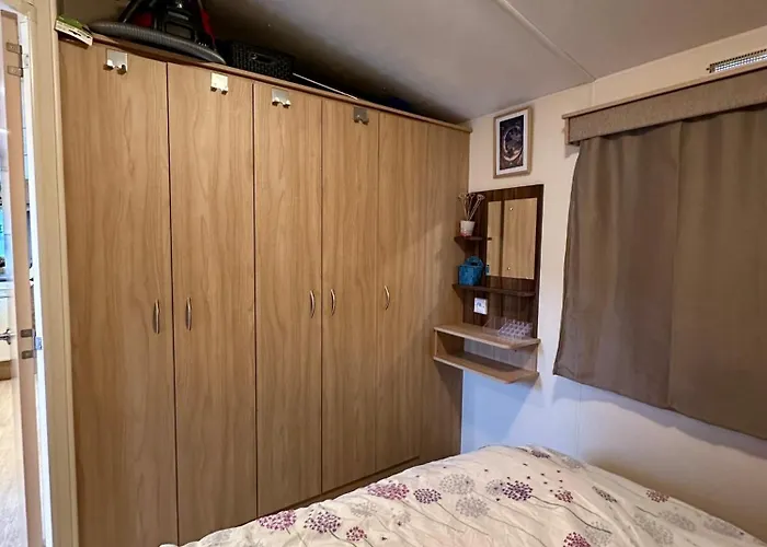 Avec Piscine Et Deux * Yvoir