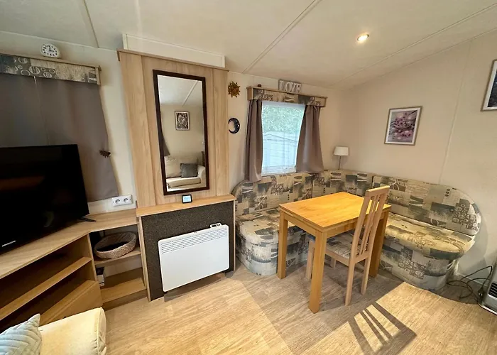 Camping Avec Piscine Et Deux *