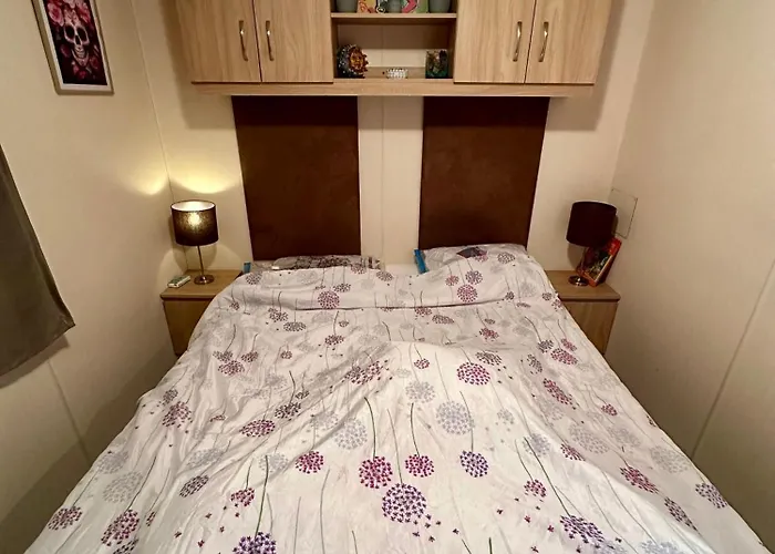 Camping Avec Piscine Et Deux Yvoir