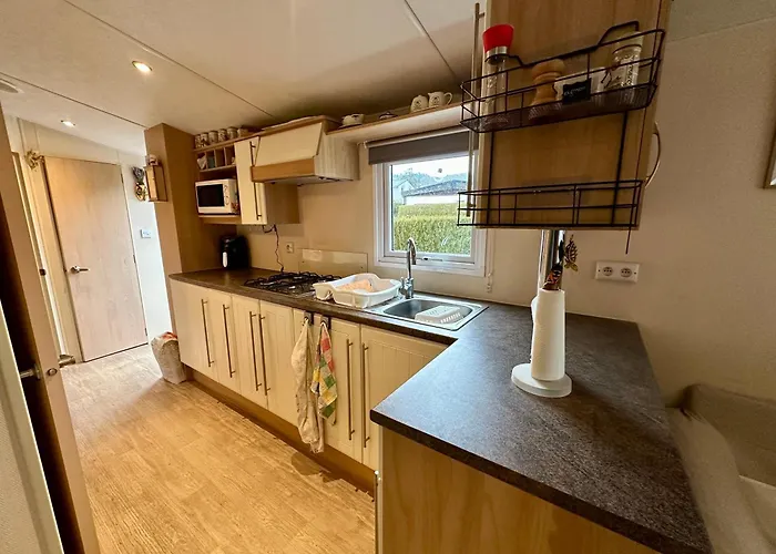 Camping Avec Piscine Et Deux *