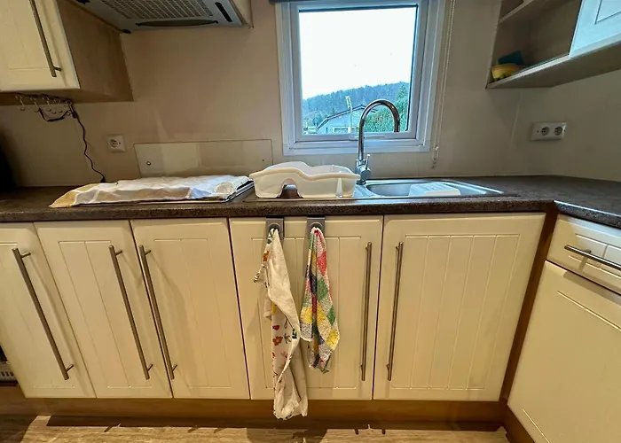 Avec Piscine Et Deux Yvoir